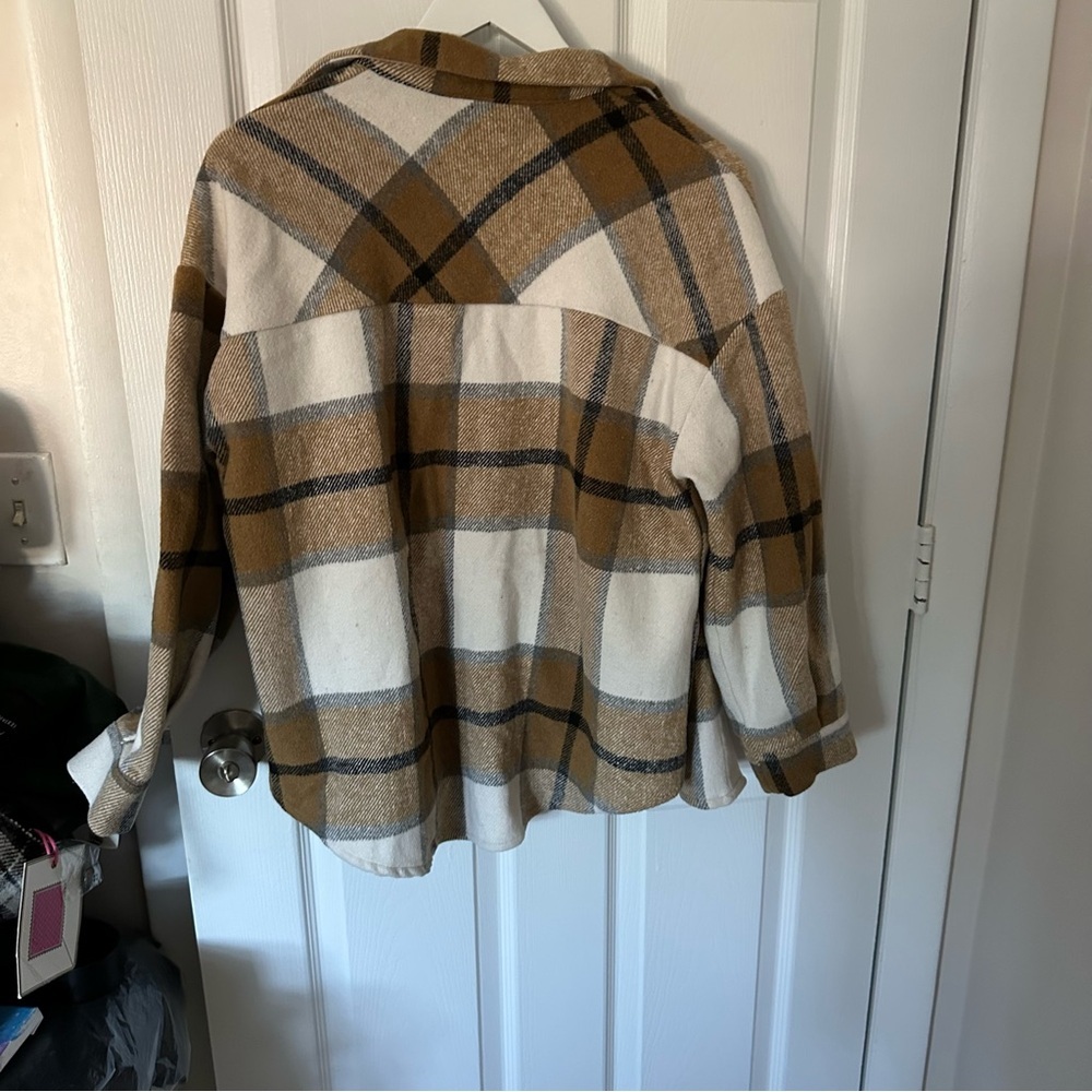 Tan Plaid Shacket - Picture 7 of 8